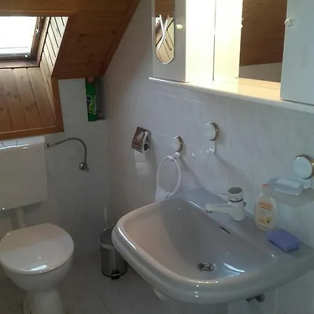 Anna Vendeghaz ゲストハウス