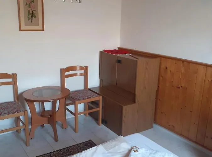 בית הארחה Anna Vendeghaz *