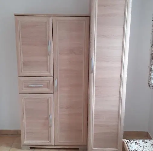 Anna Vendeghaz בית הארחה בלטונאקאלי